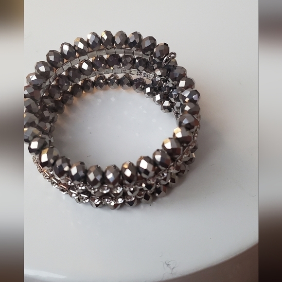 Drawstring Wire shimmering Beads Bracelet 🌴 - Picture 7 of 12